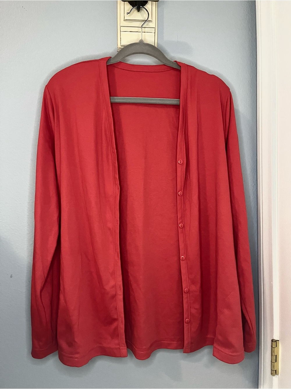 Vintage Weekenders Red Button-Front Lightweight Cardigan